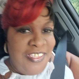 Meet your Posher, Brenda